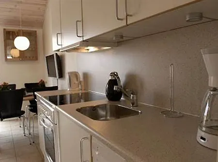 ホリデーパーク & Vandland