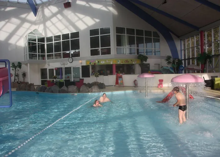 & Vandland Øster Hurup